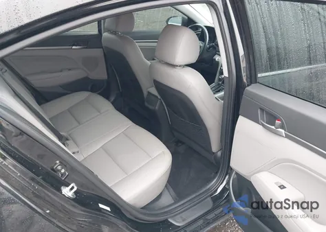 2018 Hyundai Elantra Limited z USA, uszkodzony, nr VIN KMHD84LF5JU449228